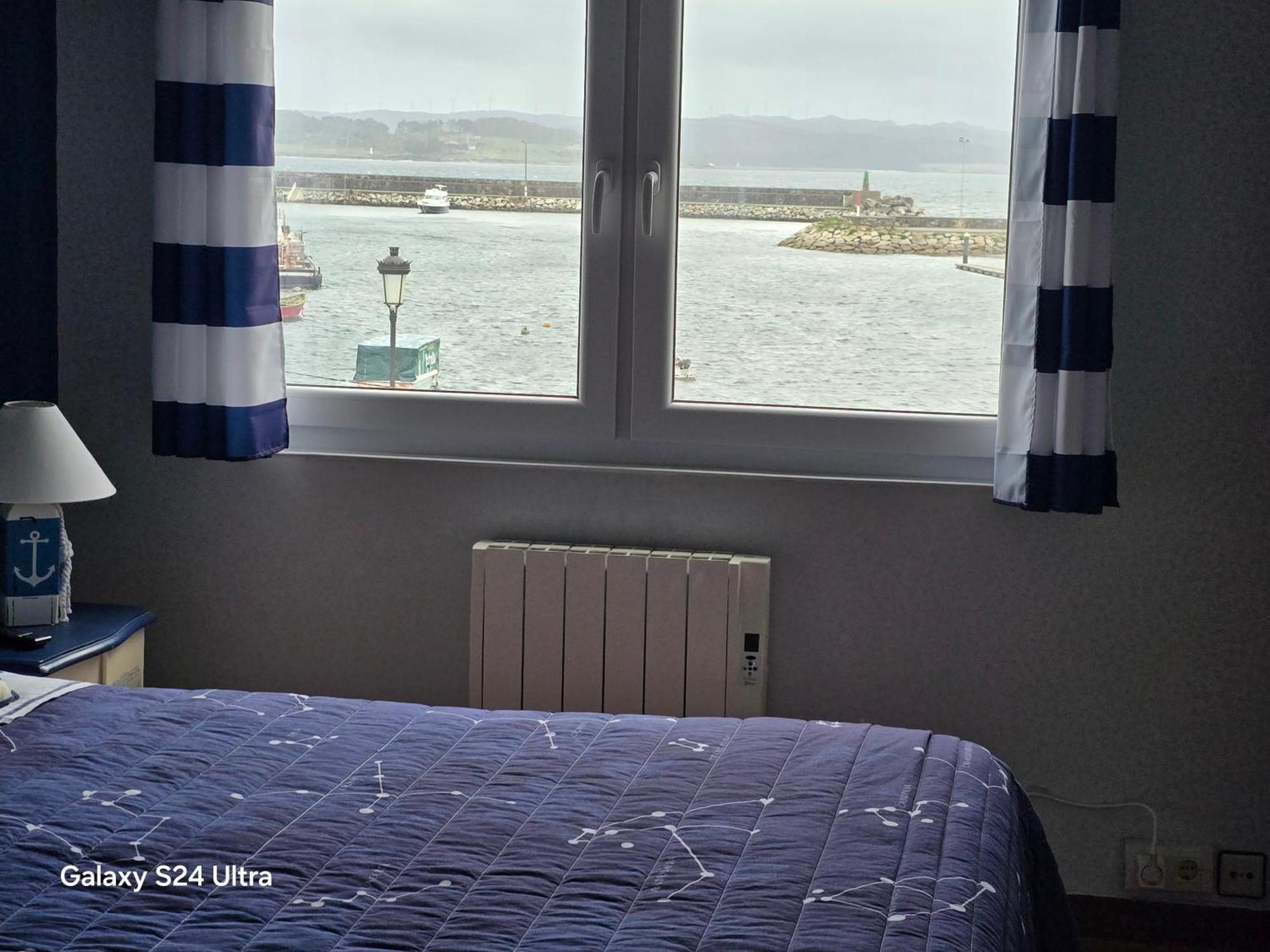 Muxía Apartamento enfrente al puerto 4 personas Exterior foto